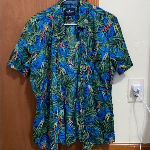 American Eagle Outfitters Other - Men’s American Eagle Tropical Button Down Tee